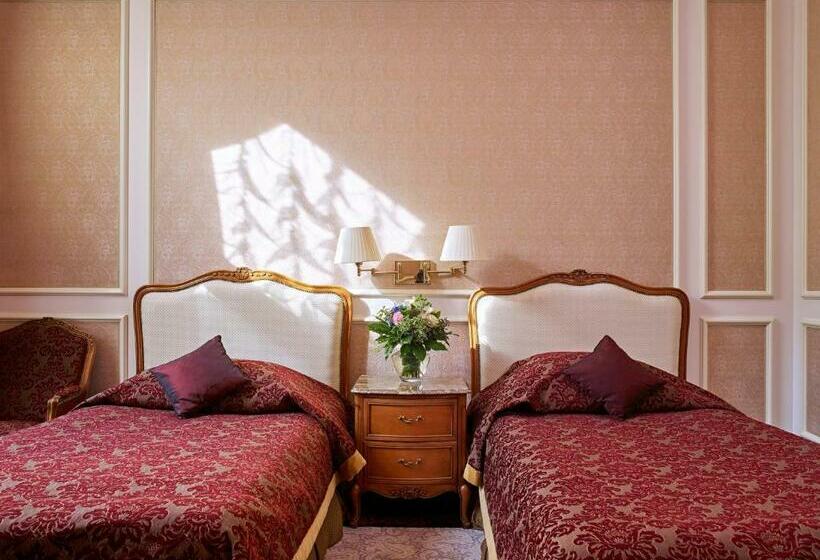 스탠다드 룸, Grand Hotel Wien