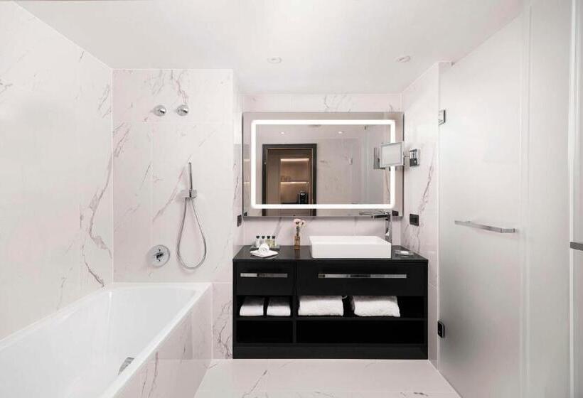 高级客房, Kempinski Hotel Corvinus Budapest