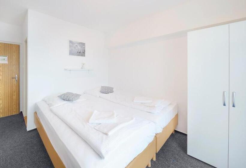 Quarto Estandar Vista Montanha, Horni Pramen