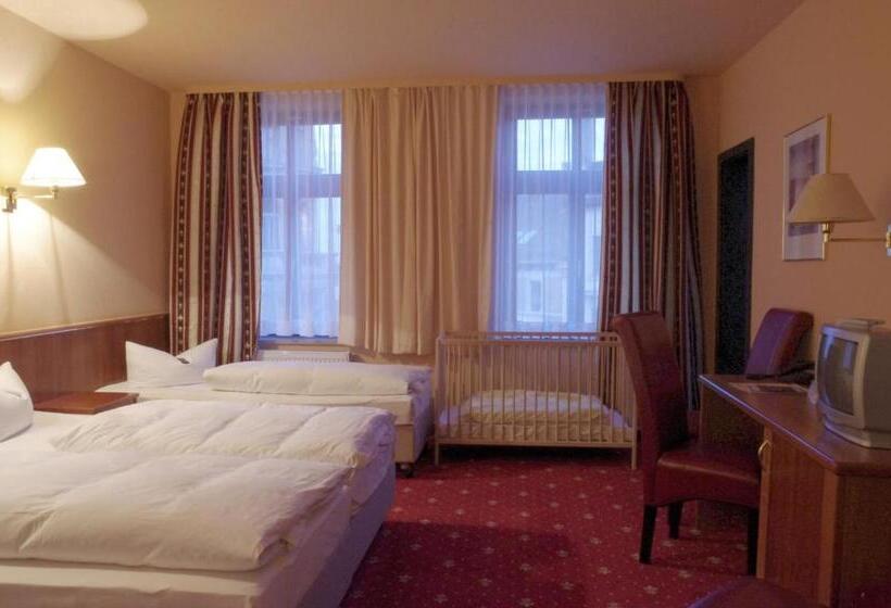 Семейный Номер, Merseburger Hof