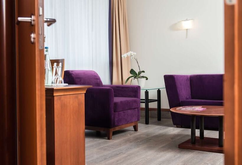 Люкс 2 Спальни, Radisson Blu Park Hotel & Conference Centre