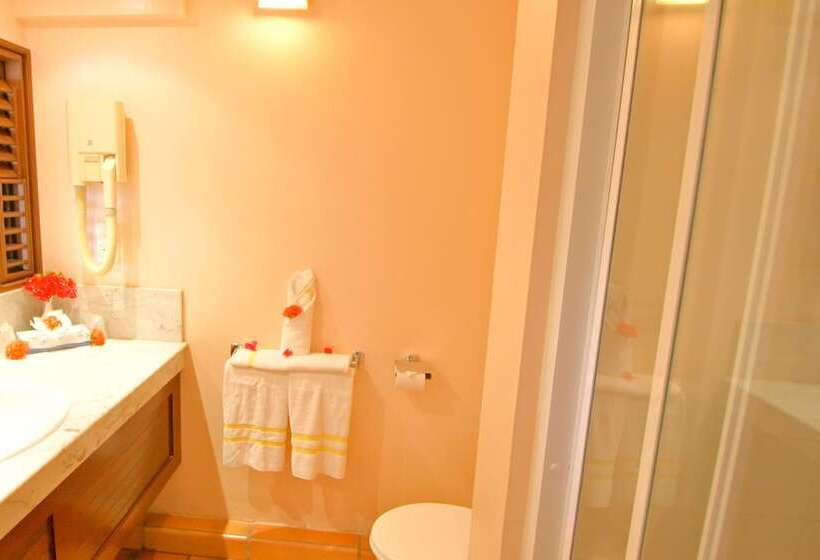 اتاق راحتی با چشم‌انداز دریا, Residence De La Baie – Tartane