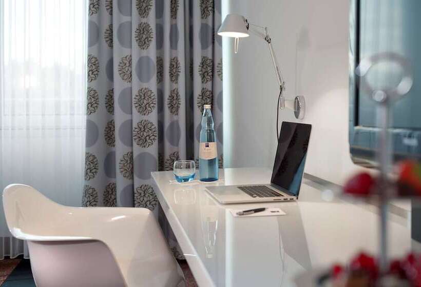 Номер Комфорт, Dorint Kongresshotel Düsseldorf/neuss