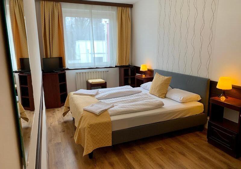 Номер Стандарт, Gloria Budapest City Center
