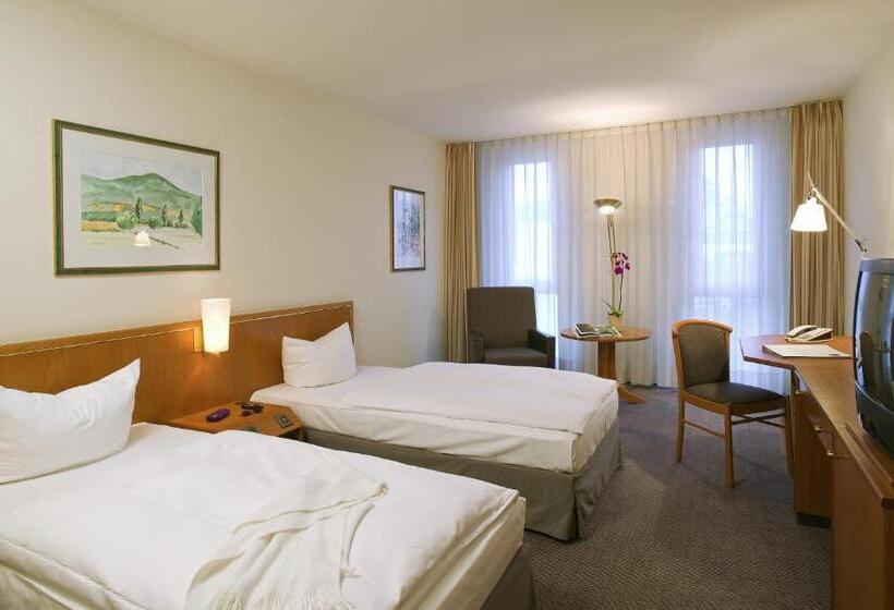 Номер Стандарт, Novotel Freiburg Am Konzerthaus