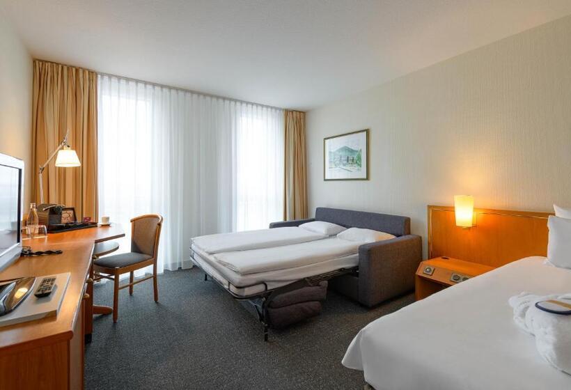 Номер Superior, Novotel Freiburg Am Konzerthaus