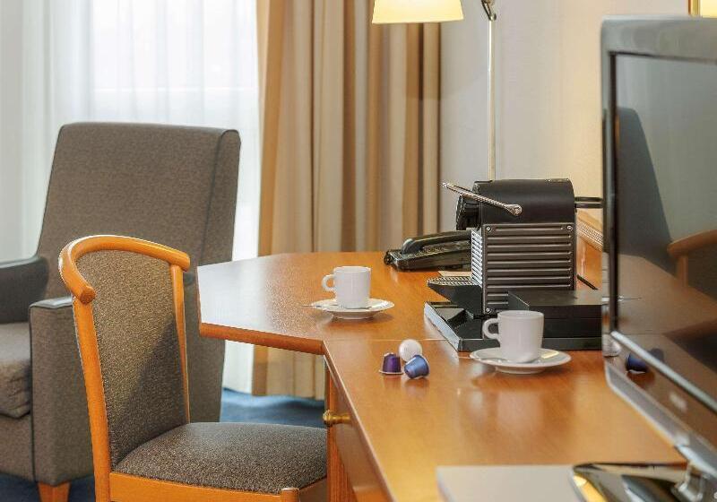 Номер Superior, Novotel Freiburg Am Konzerthaus