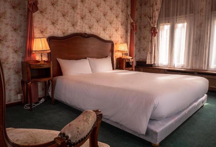 Люкс с гидромассажем, Chateau Des Bondons Ei