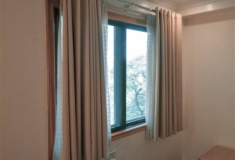 디럭스 룸, City Garden Suites Manila