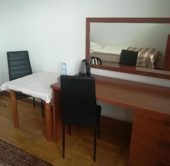 Quarto Economy Individual, Dedal