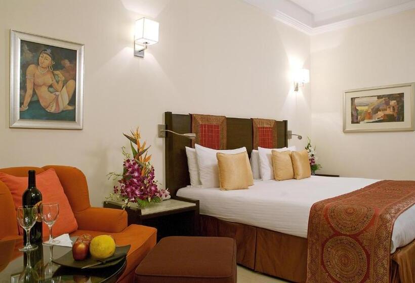 Номер Superior Вид на Сад, Vivanta Aurangabad, Maharashtra