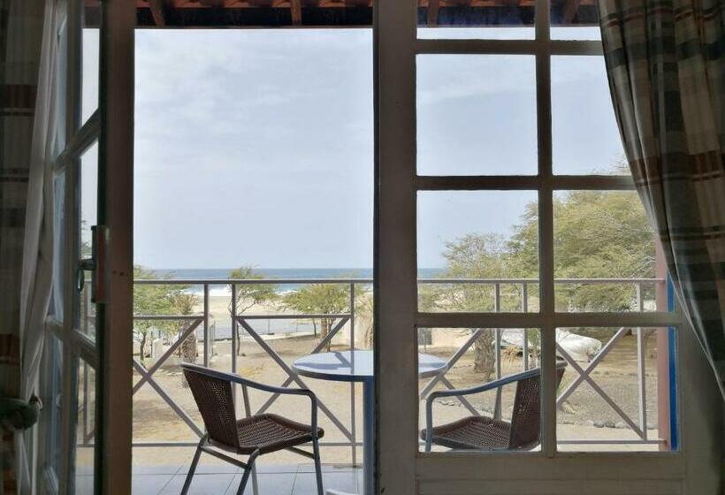 سوییت جونیور, Flag Hotel Foya Branca