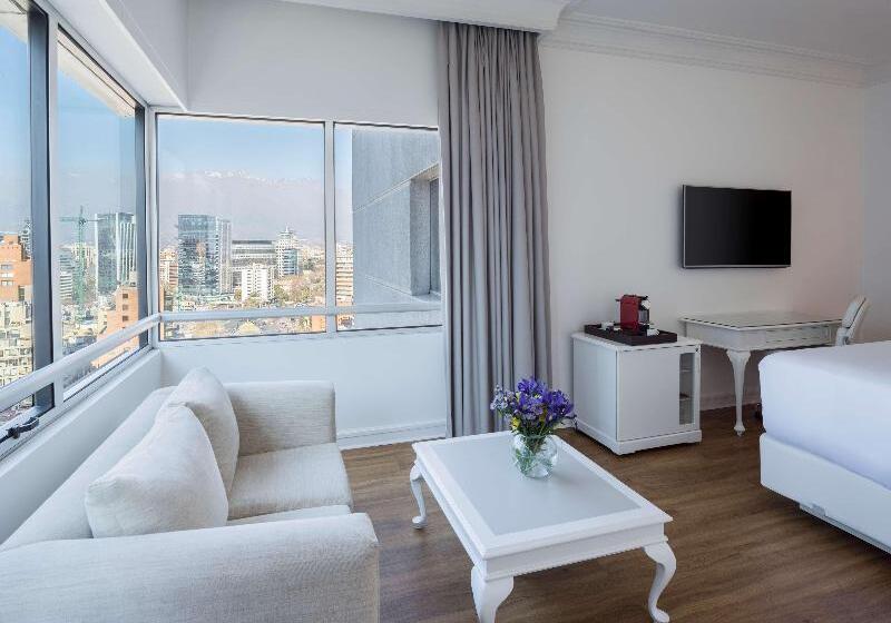 Quarto Superior, NH Collection Plaza Santiago