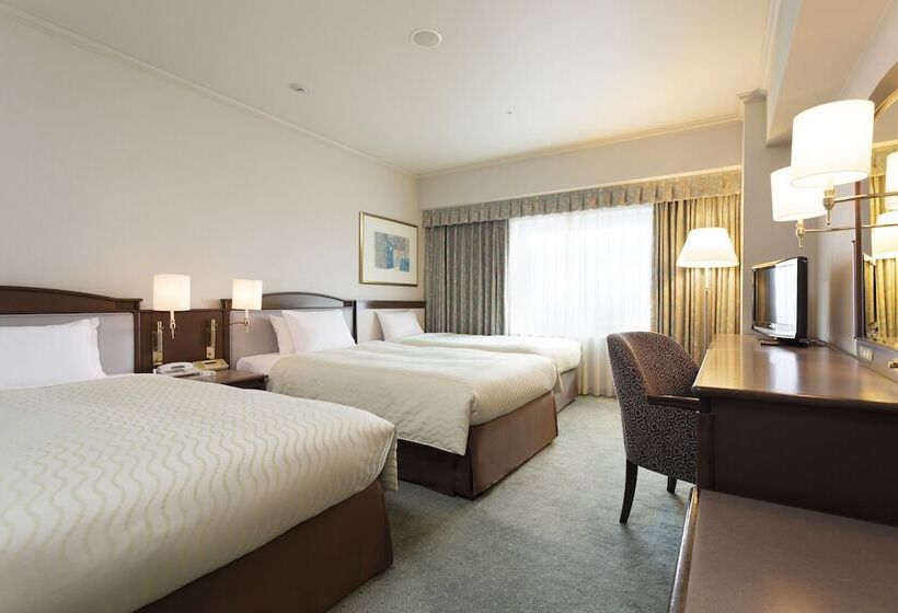 Трежместный Номер Economy, Nikko Kansai Airport   3 Mins Walk To The Airport