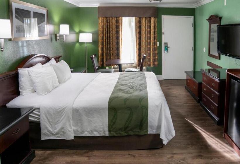 Номер Стандарт Кровать Кинг Адаптированный для Инвалидов, Quality Inn Hemet  San Jacinto