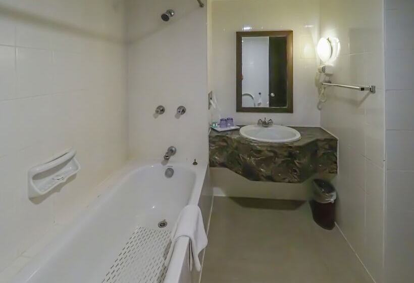 سوییت, Howard Johnson By Wyndham Kuala Lumpur 118