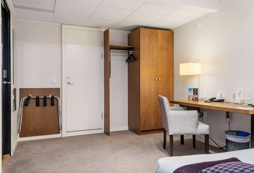 Классический Номер, Best Western Plus Hotel Plaza