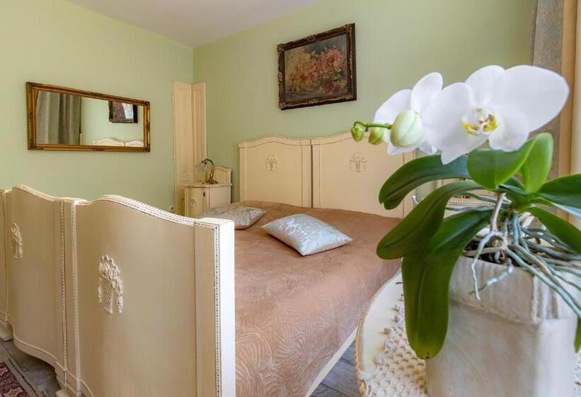 Standardzimmer, Família Vendégház