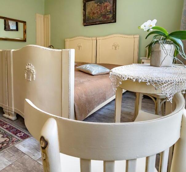 Standardzimmer, Família Vendégház
