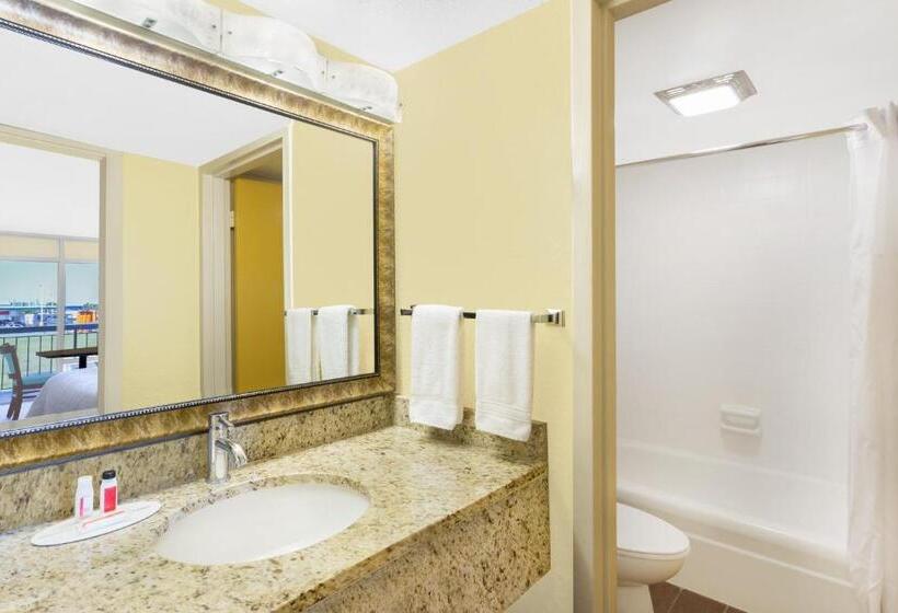 חדר סטנדרט, Days Inn By Wyndham Wildwood I75