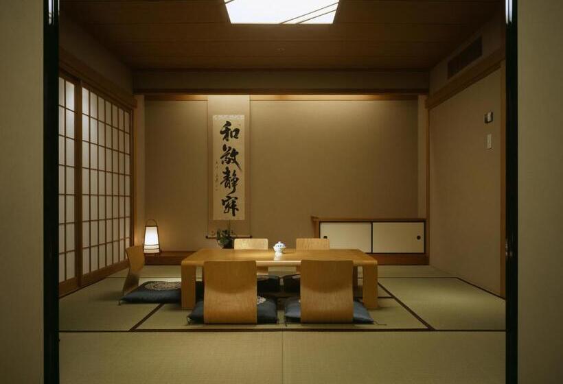 Номер Стандарт, Miyako Hotel Gifu Nagaragawa