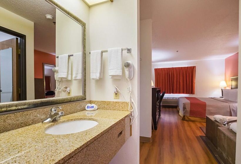 Люкс, Motel 6 Waterloo, Ia   Crossroads Mall   Cedar Falls