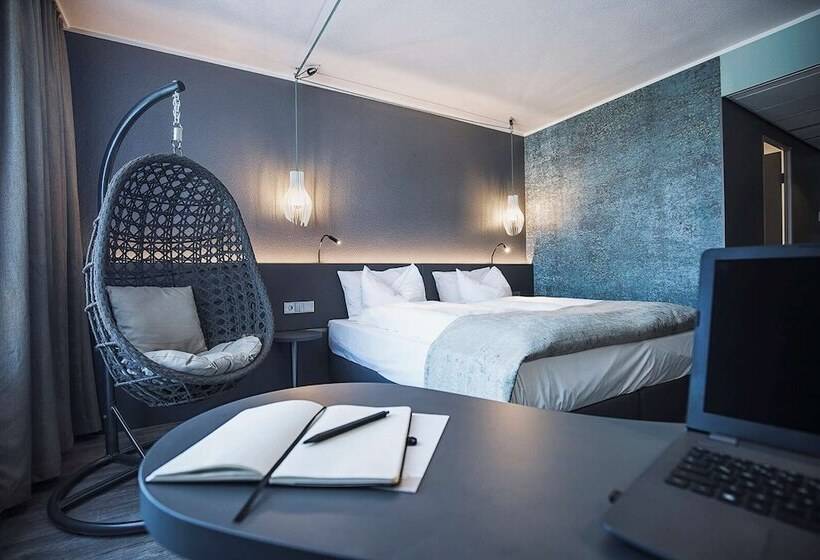Номер Стандарт, Elaya Hotel Frankfurt Oberursel