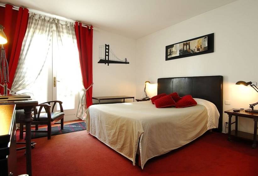 Номер Superior Вид на Бассейн, Best Western L'Orangerie
