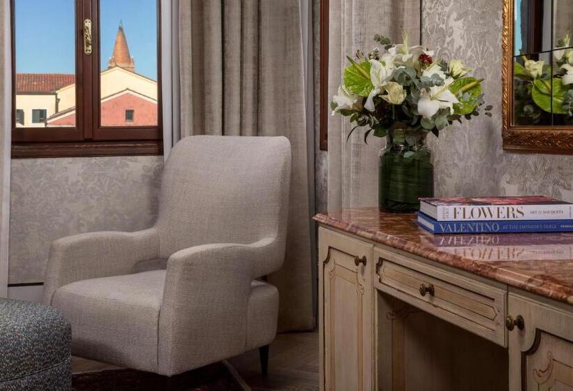 اتاق لوکس, NH Collection Grand Hotel Palazzo Dei Dogi