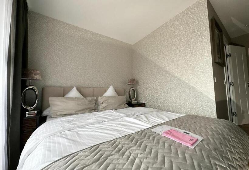 디럭스 룸, Parkhotel Luise Bad Herrenalb