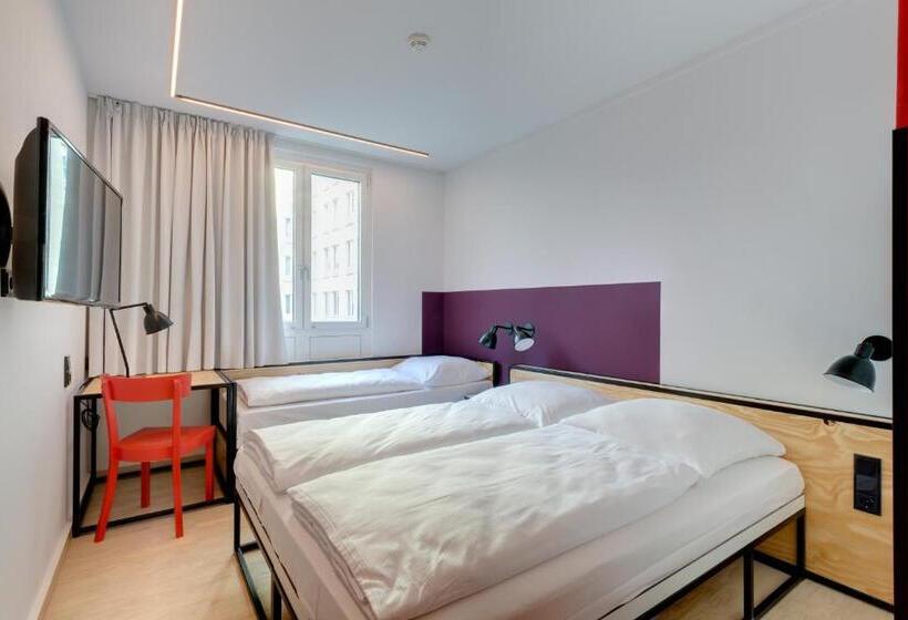 Номер Стандарт Трехместный, Meininger Hotel Leipzig Hauptbahnhof