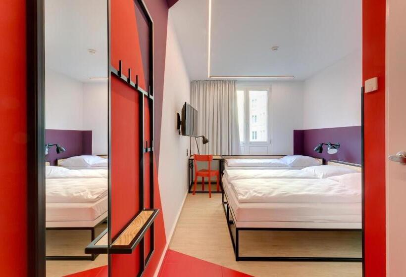 Номер Стандарт Трехместный, Meininger Hotel Leipzig Hauptbahnhof