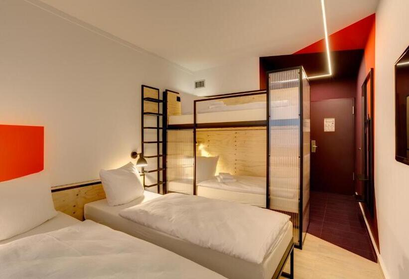 Семейный Номер, Meininger Hotel Leipzig Hauptbahnhof