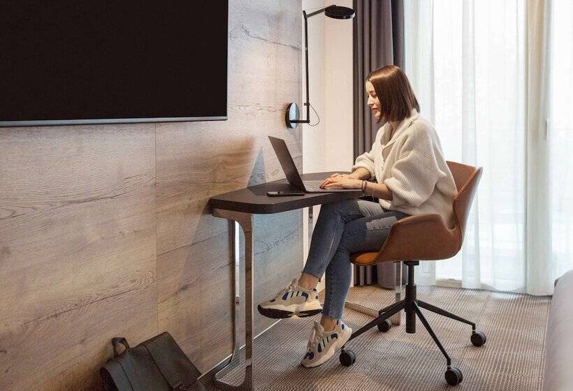 Номер Executive, Novotel Lausanne Bussigny