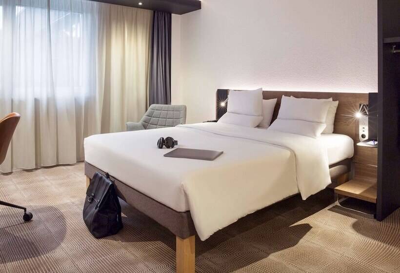 Номер Superior, Novotel Lausanne Bussigny