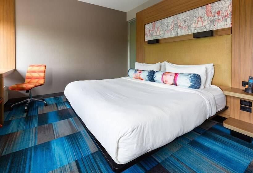 스탠다드 룸 더블 침대, Aloft Lexington