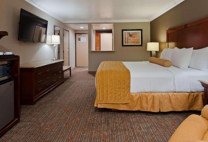 장애인을 위한 킹사이즈 침대 스탠다드 룸, Best Western Plus Newport Mesa Inn