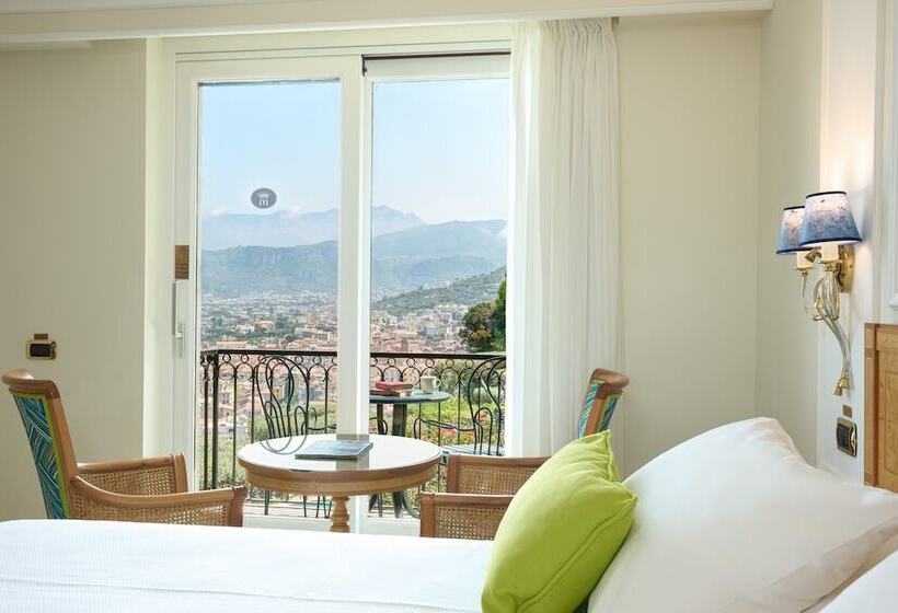 Habitación Premium Vista al Mar., Grand Hotel Capodimonte