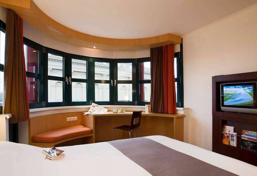 标准间带双人床, Ibis Budapest Heroes Square