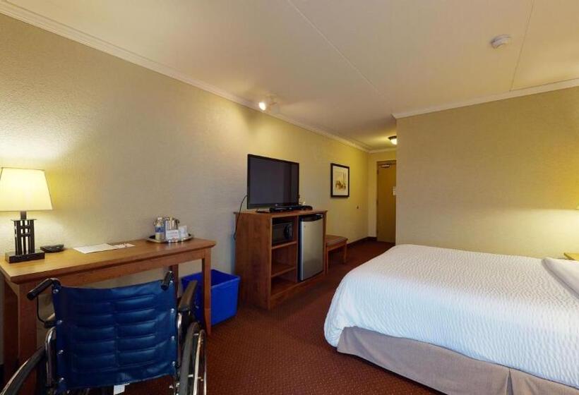 Номер Стандарт Адаптированный для Инвалидов, Best Western Plus Norwester Hotel & Conference Centre
