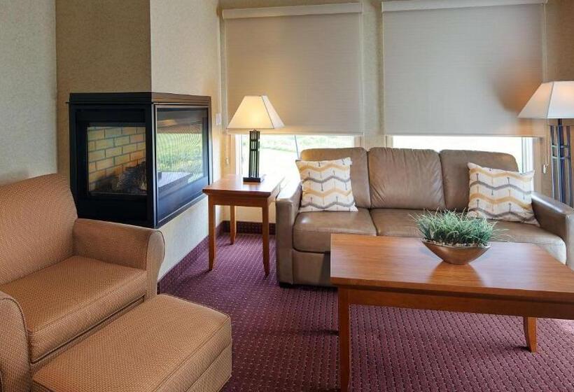 Люкс Кровать Кинг, Best Western Plus Norwester Hotel & Conference Centre