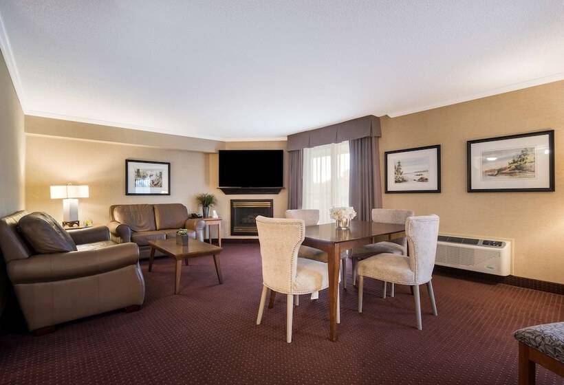 Люкс, Best Western Plus Norwester Hotel & Conference Centre