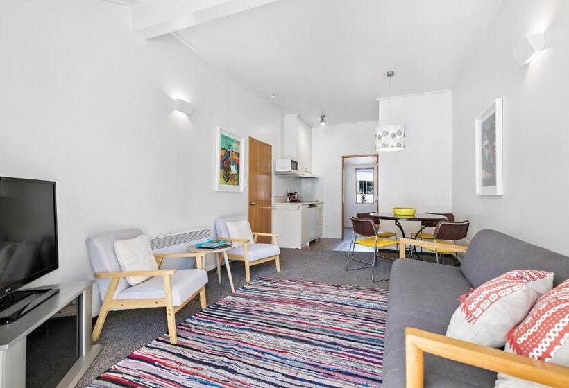 Апартаменты 2 Спальни, Amity Serviced Apartments