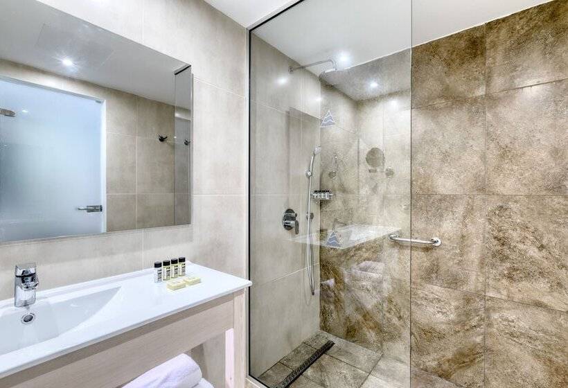 Superior swim-up room with sea view, Atlantica Sungarden Beach