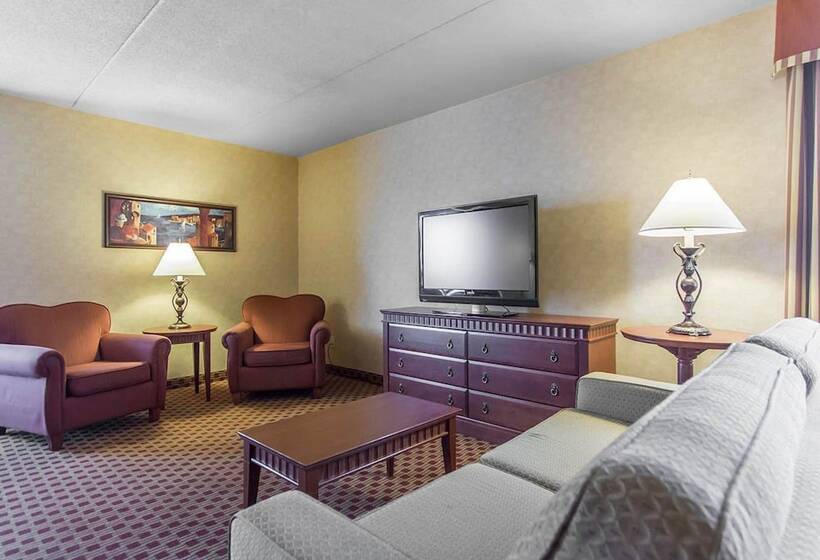 Family Suite, Quality Inn & Suites Bay Front