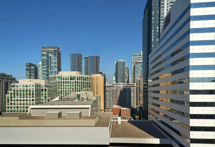 اتاق استاندارد با 2 تخت دوبل, Toronto Marriott City Centre