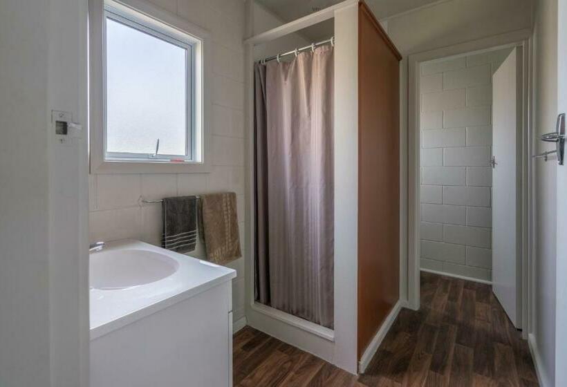 Семейные Апартаменты, Sierra Beachfront Motel