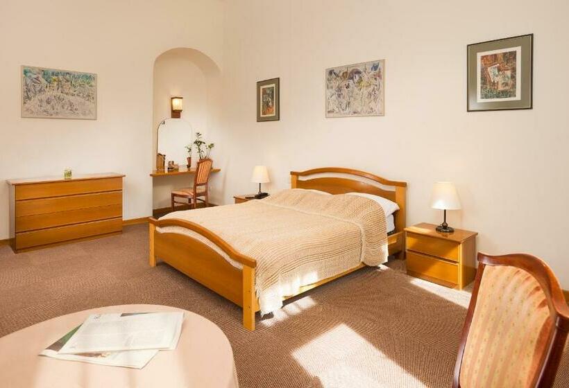 اتاق استاندارد, Abel Pension Budapest