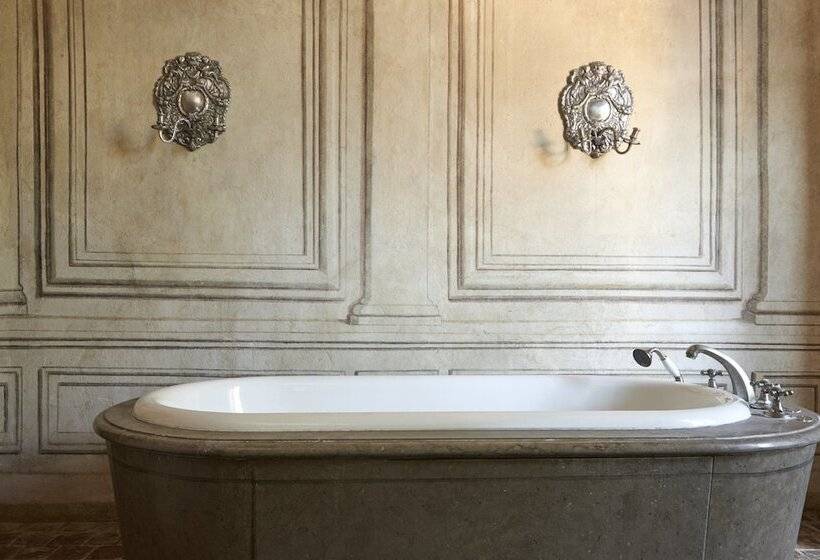 クラシックスイート, Chateau De Bagnols