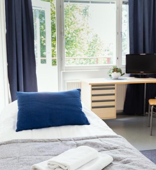 침실 2개 아파트, Islo Hostel